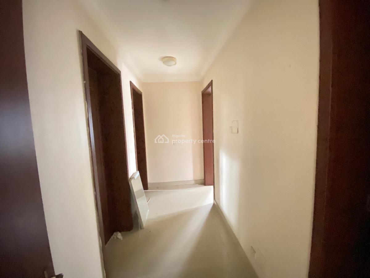 Luxury 3 Bedroom Apartment, Ikota, Lekki, Lagos, Flat / Apartment for Rent