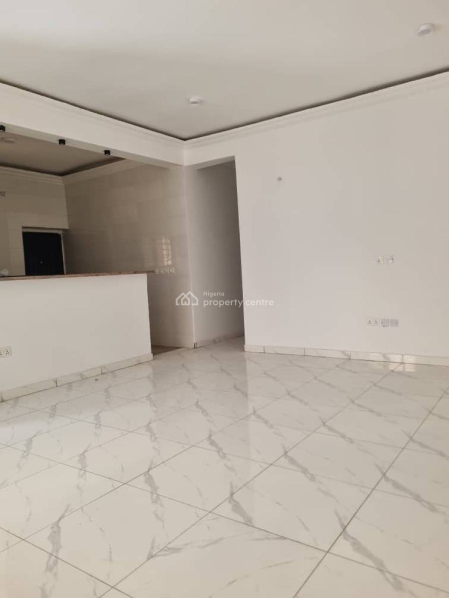2 Bedroom Flat Upstairs, Igbo Efon, Lekki, Lagos, Flat / Apartment for Rent