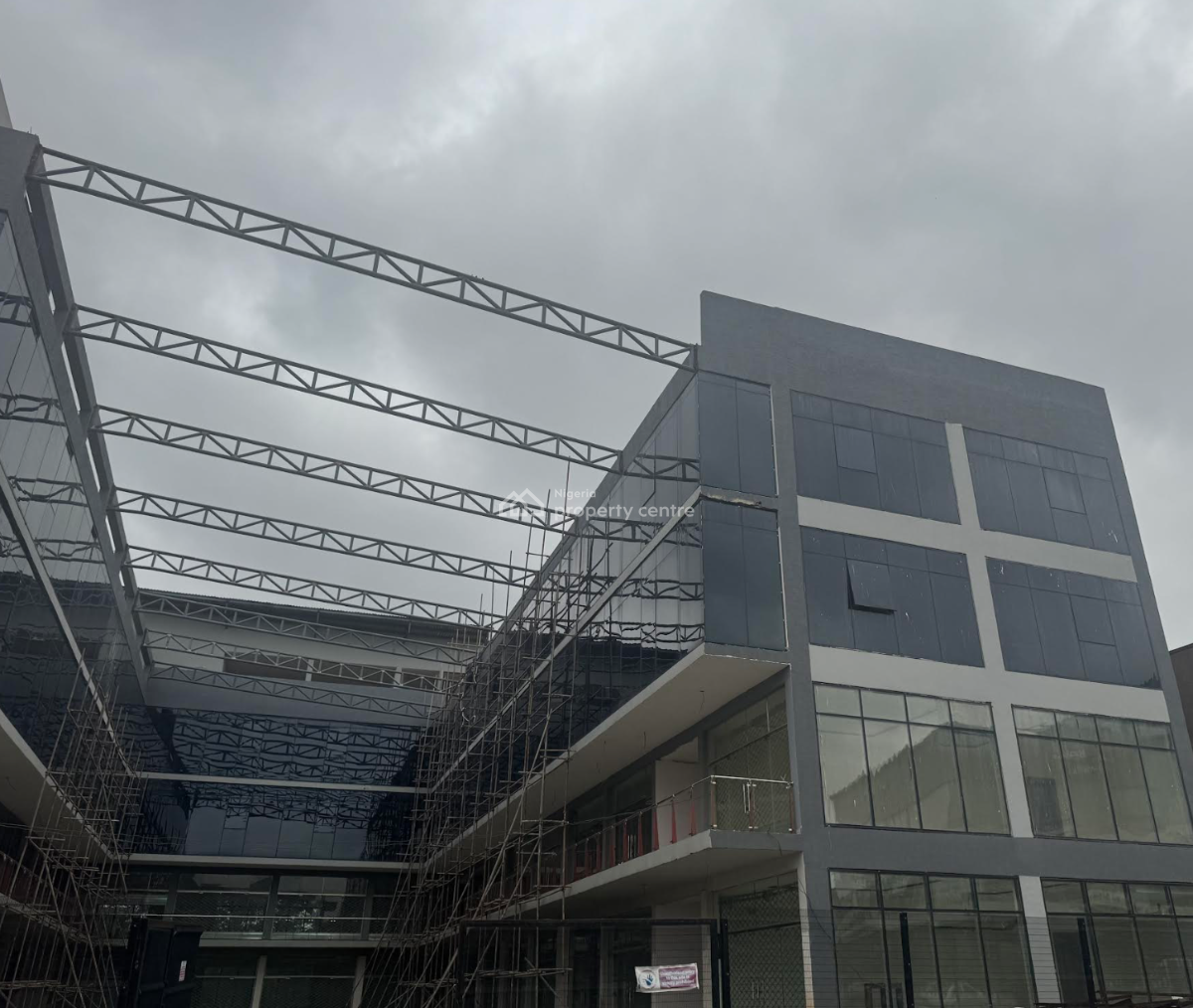 Luxury Commercial Space on The Ground Floor Measuring 40 Sqm, Wuse 2, Wuse 2, Abuja, Plaza / Complex / Mall for Rent