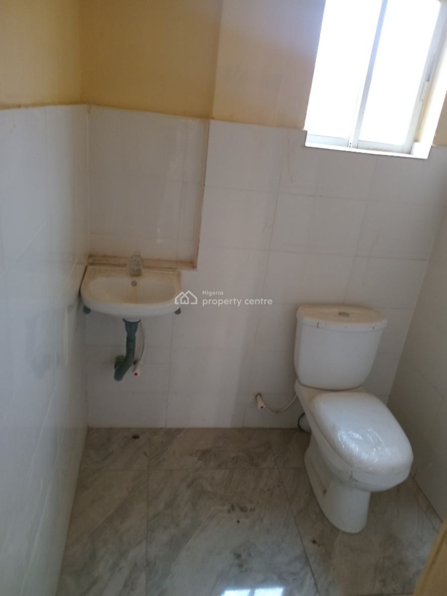 Florida 3 Bedroom Office Space, Sabo, Yaba, Lagos, Office Space for Rent