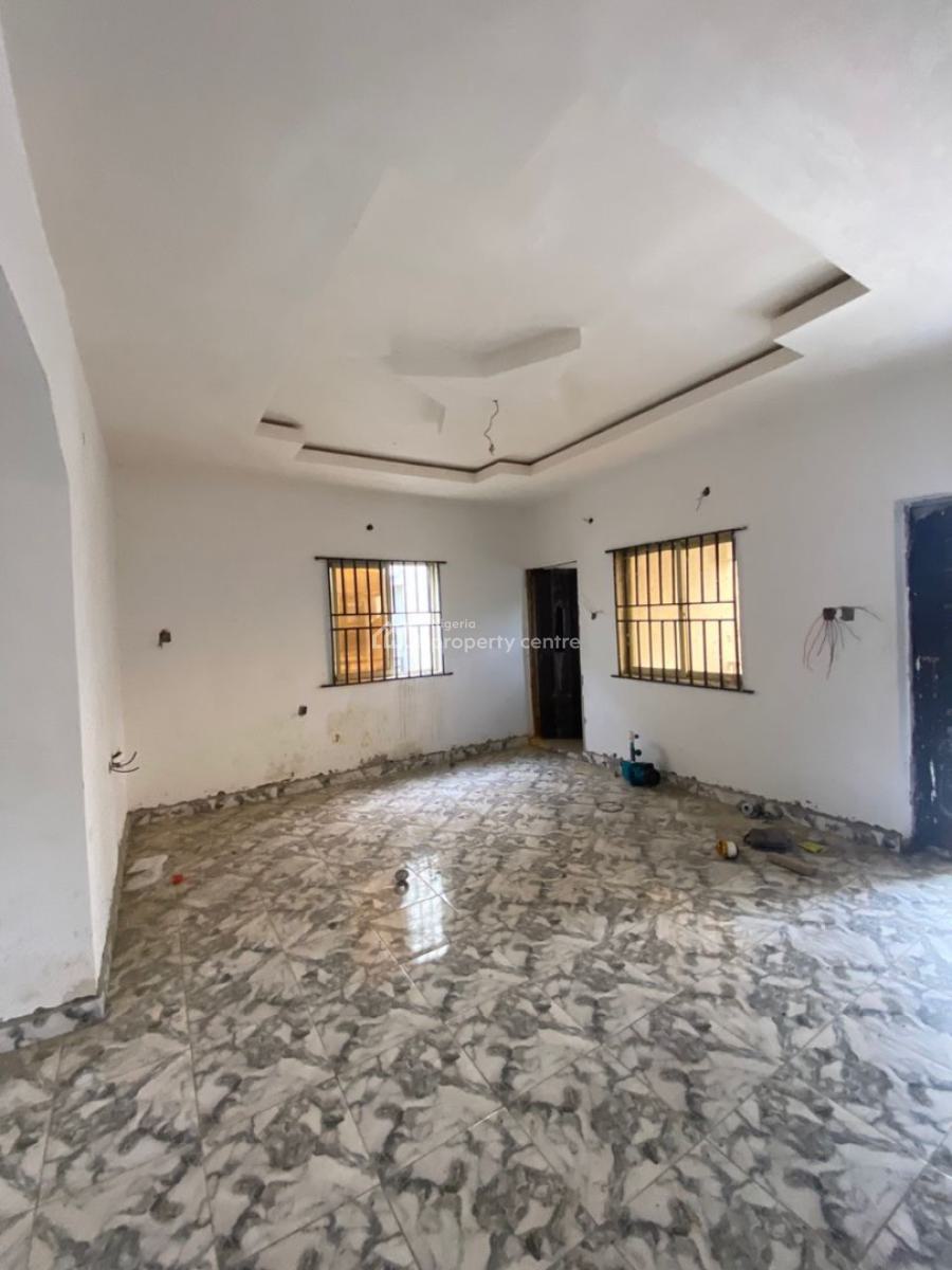 Luxury 2 Bedroom Apartment Located in a Secured Estate, Alashela, Ogombo, Ajah, Lagos, Flat / Apartment for Rent