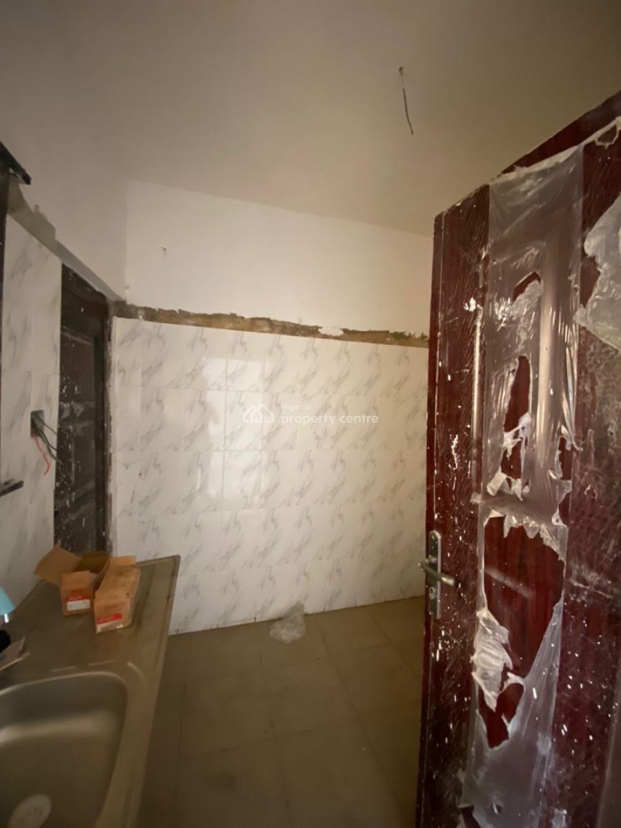Luxury 2 Bedroom Apartment Located in a Secured Estate, Alashela, Ogombo, Ajah, Lagos, Flat / Apartment for Rent