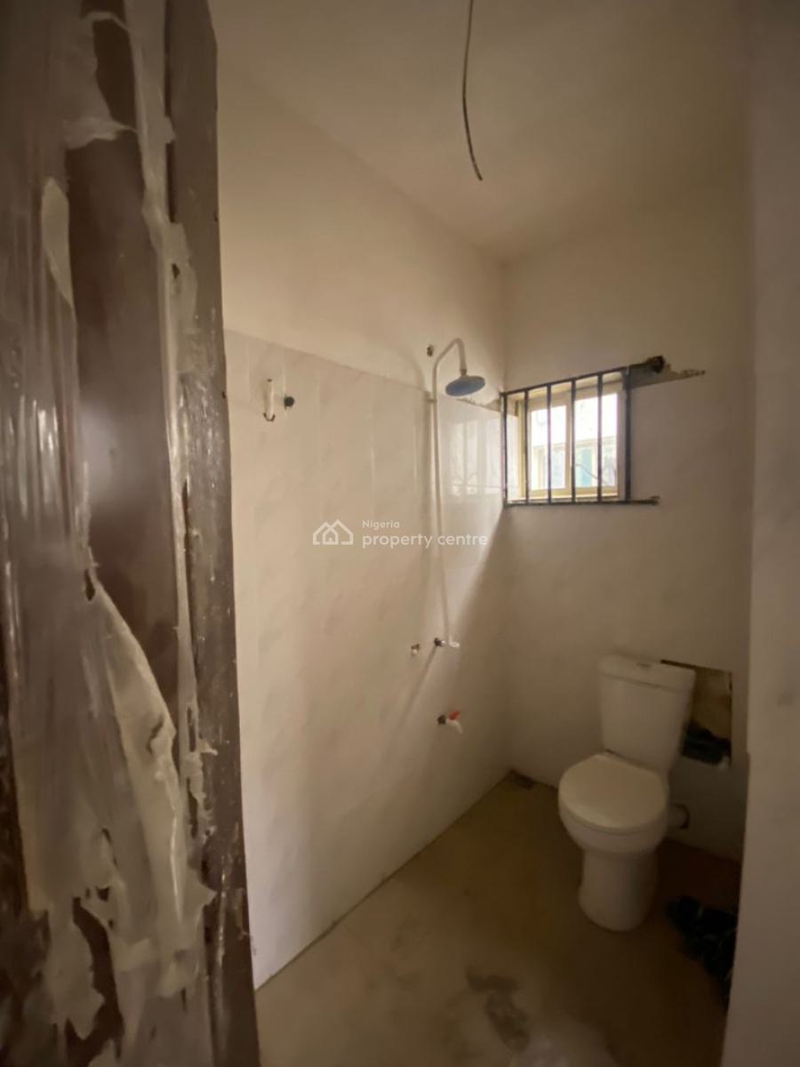 Luxury 2 Bedroom Apartment Located in a Secured Estate, Alashela, Ogombo, Ajah, Lagos, Flat / Apartment for Rent