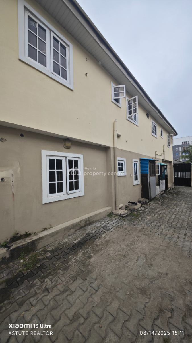 Self Service 2 Bedrooms Flat, Oniru Resettlements Scheme, Oniru, Victoria Island (vi), Lagos, Flat / Apartment for Rent