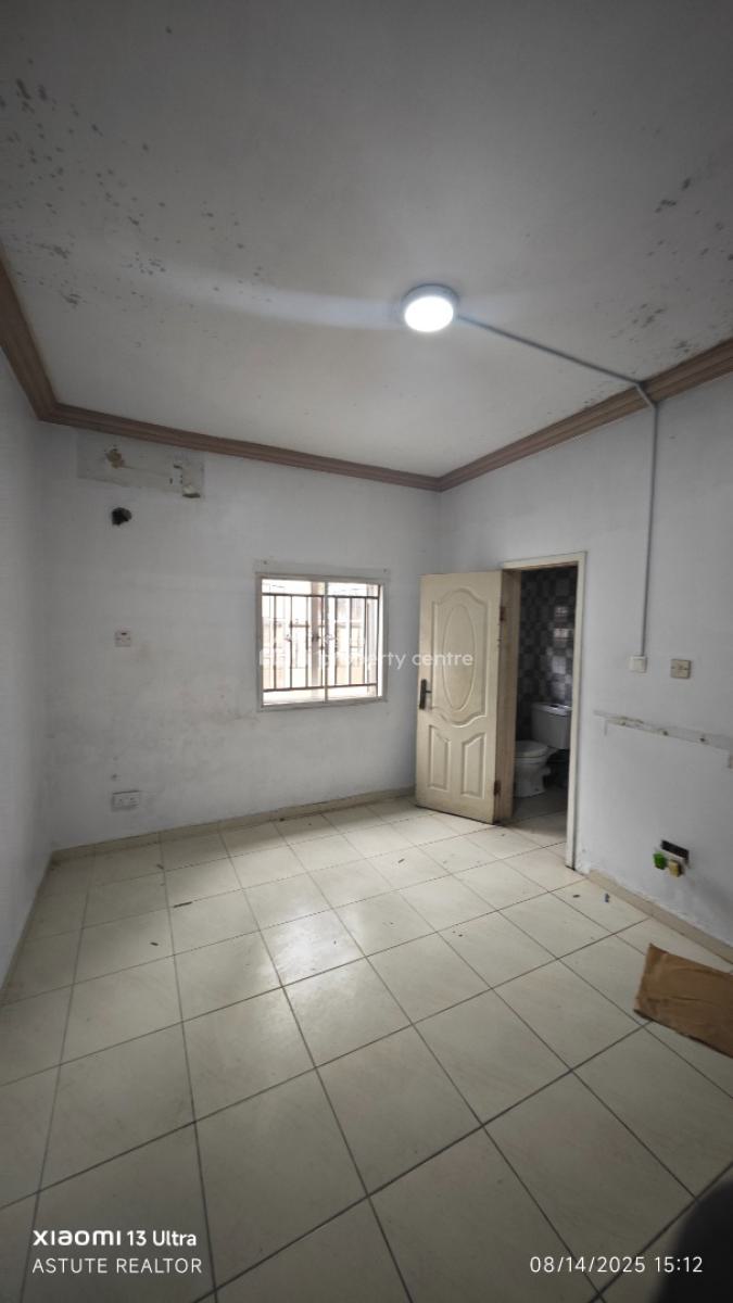 Self Service 2 Bedrooms Flat, Oniru Resettlements Scheme, Oniru, Victoria Island (vi), Lagos, Flat / Apartment for Rent