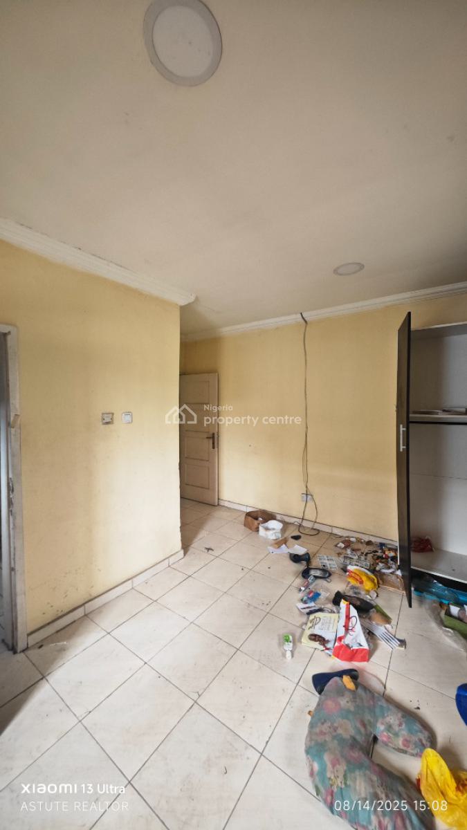 Self Service 2 Bedrooms Flat, Oniru Resettlements Scheme, Oniru, Victoria Island (vi), Lagos, Flat / Apartment for Rent