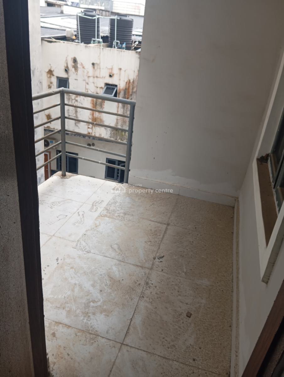 Luxury 3 Bedroom Flat Apartment with Bq, Orchid Road, Lekki, Lagos, Flat / Apartment for Rent
