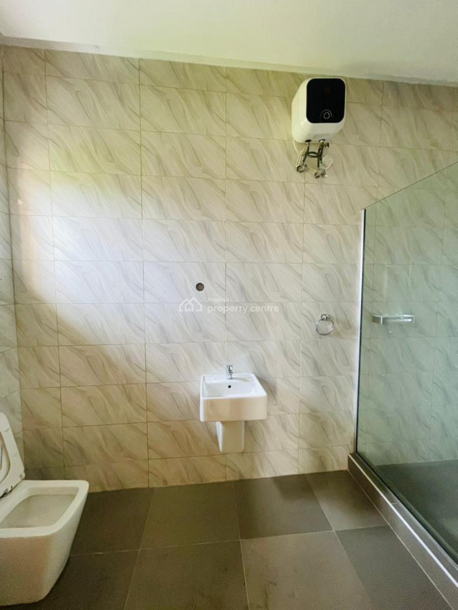 Newly Built 2 Bedroom Apartment with Bq, Lekki Phase 1, Lekki, Lagos, Flat / Apartment for Rent