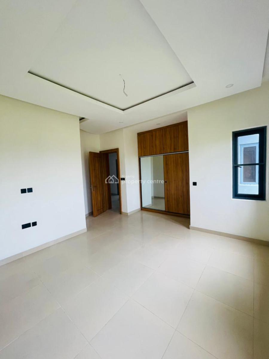 Newly Built 2 Bedroom Apartment with Bq, Lekki Phase 1, Lekki, Lagos, Flat / Apartment for Rent