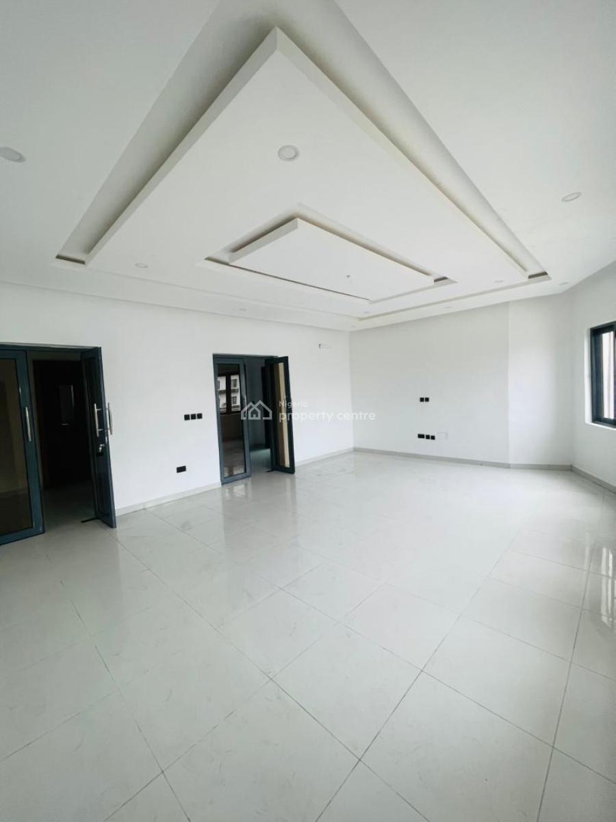 Newly Built 2 Bedroom Apartment with Bq, Lekki Phase 1, Lekki, Lagos, Flat / Apartment for Rent