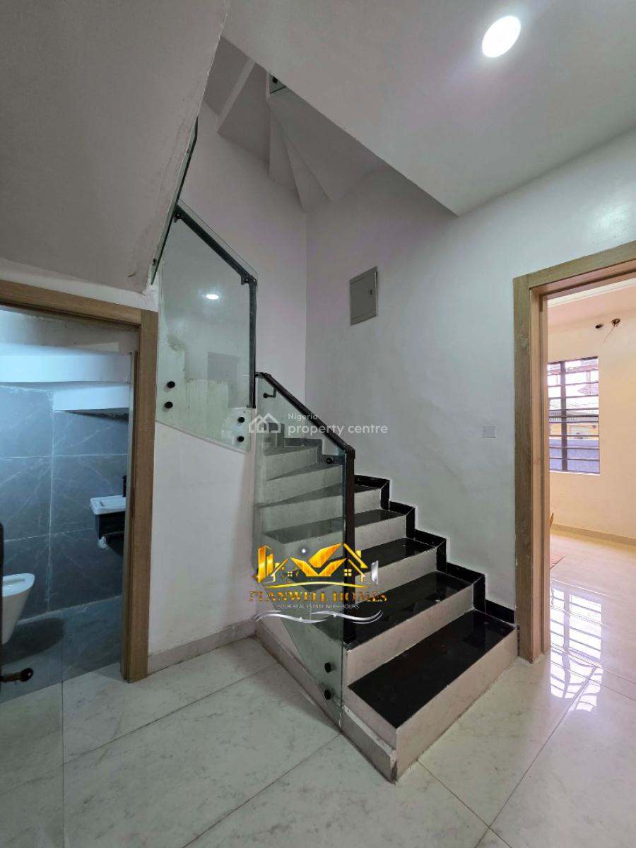 Newly Built 4 Bedrooms Terrace Duplex with Bq., Lekki Phase 1, Lekki, Lagos, Terraced Duplex for Sale