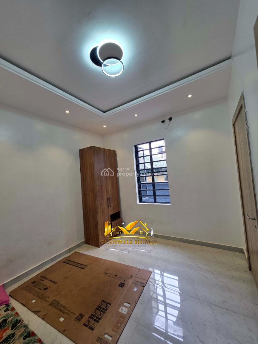 Newly Built 4 Bedrooms Terrace Duplex with Bq., Lekki Phase 1, Lekki, Lagos, Terraced Duplex for Sale