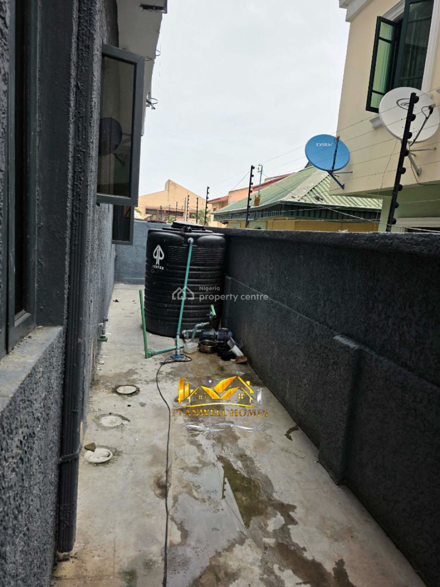 Newly Built 4 Bedrooms Terrace Duplex with Bq., Lekki Phase 1, Lekki, Lagos, Terraced Duplex for Sale