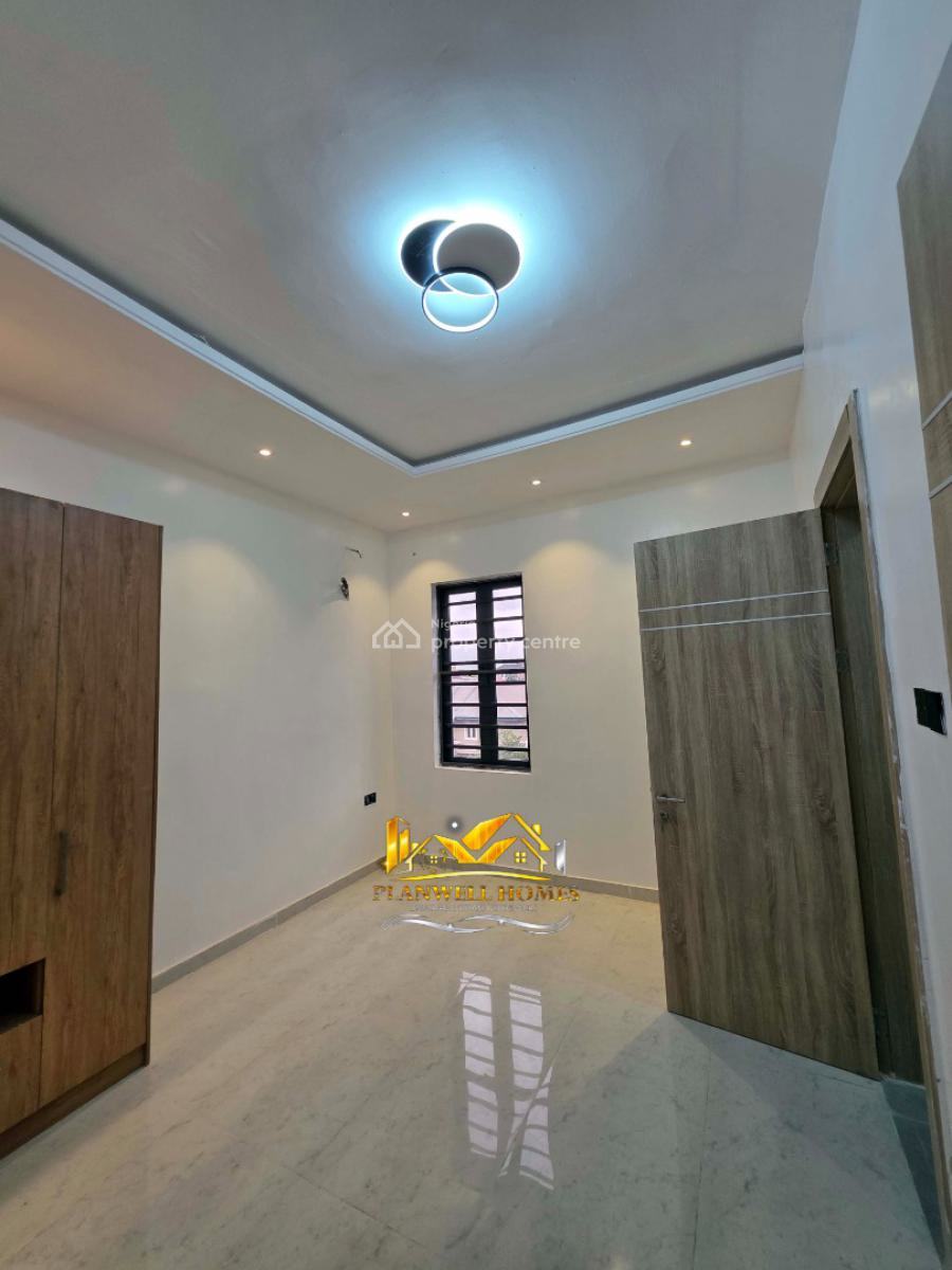 Newly Built 4 Bedrooms Terrace Duplex with Bq., Lekki Phase 1, Lekki, Lagos, Terraced Duplex for Sale