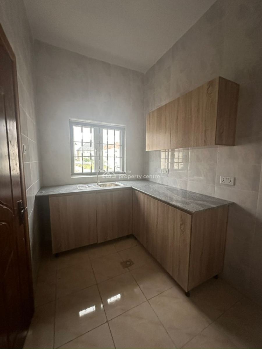 Comfortable 1-bedroom Apartment in Secure Estate, Jahi, Abuja, Mini Flat (room and Parlour) for Rent