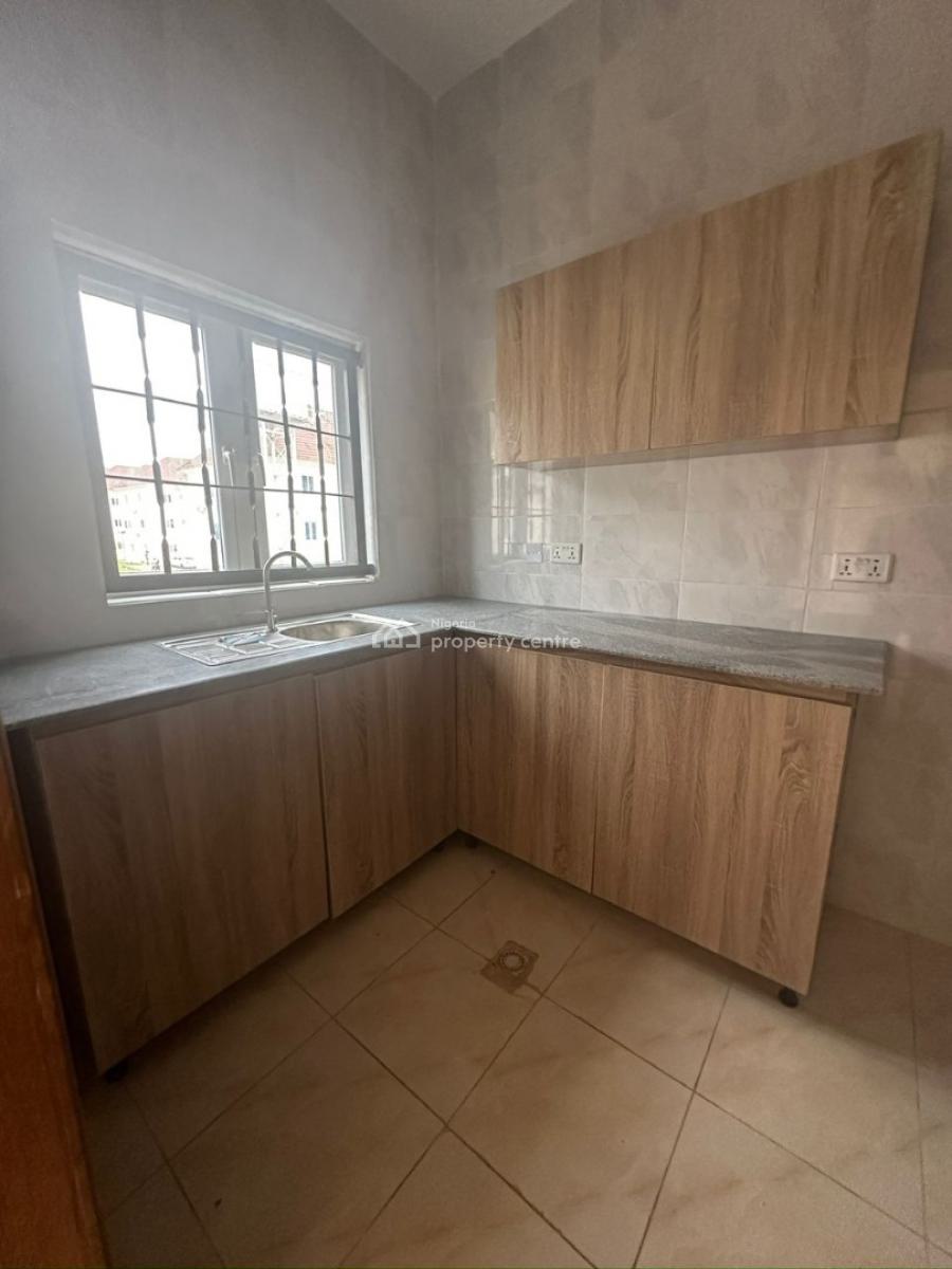 Comfortable 1-bedroom Apartment in Secure Estate, Jahi, Abuja, Mini Flat (room and Parlour) for Rent