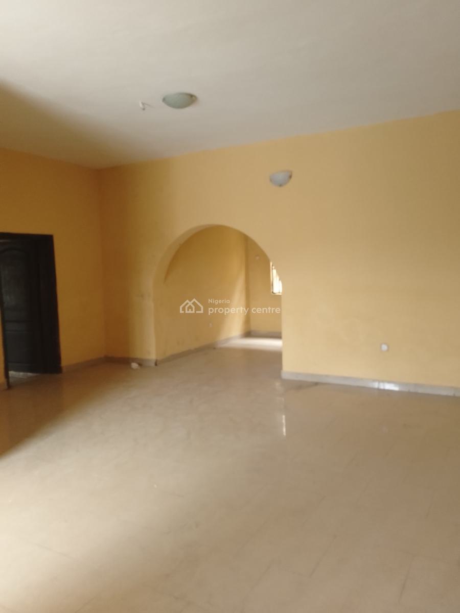 Spacious 3 Bed Ensuite with Visitors Toilet Freshly Renovated, Agunbiade Street, Ogombo, Ajah, Lagos, Flat / Apartment for Rent