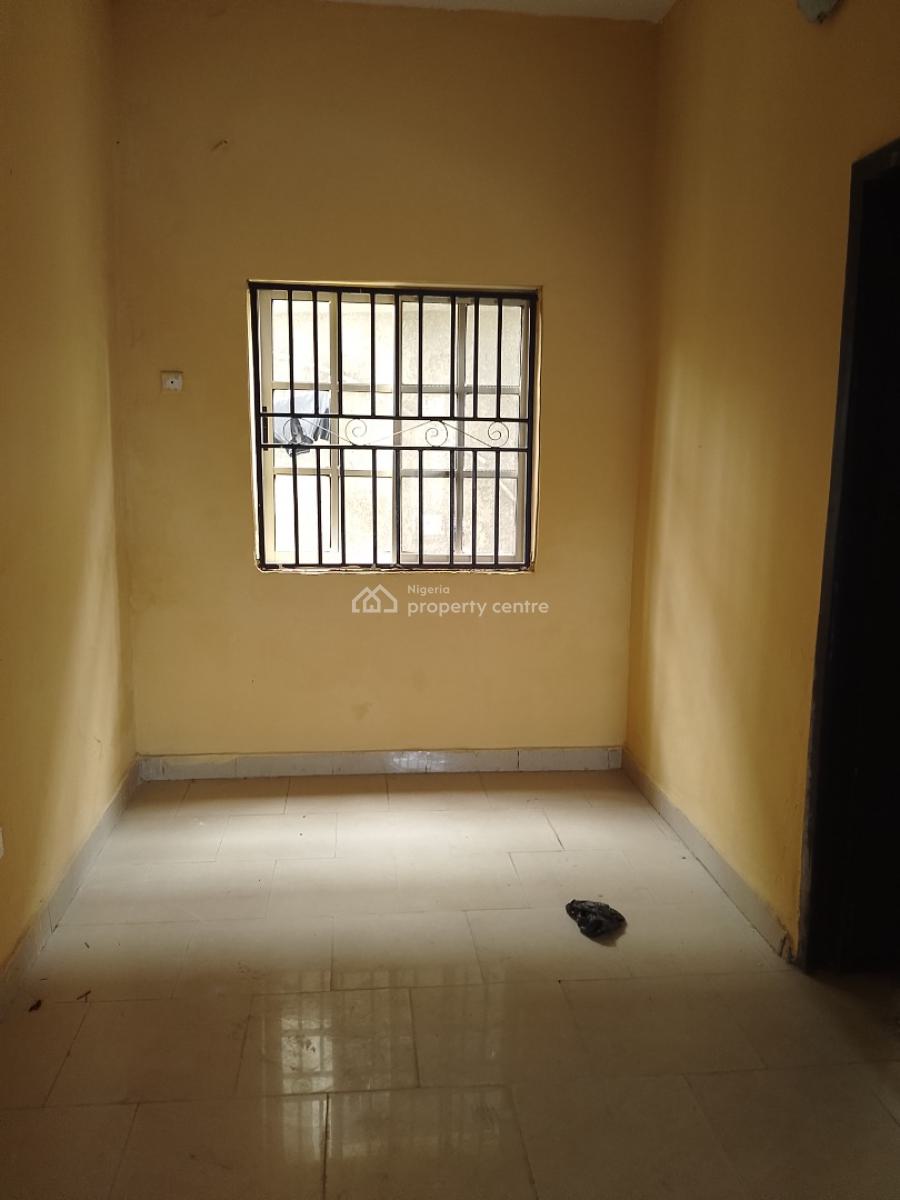 Spacious 3 Bed Ensuite with Visitors Toilet Freshly Renovated, Agunbiade Street, Ogombo, Ajah, Lagos, Flat / Apartment for Rent