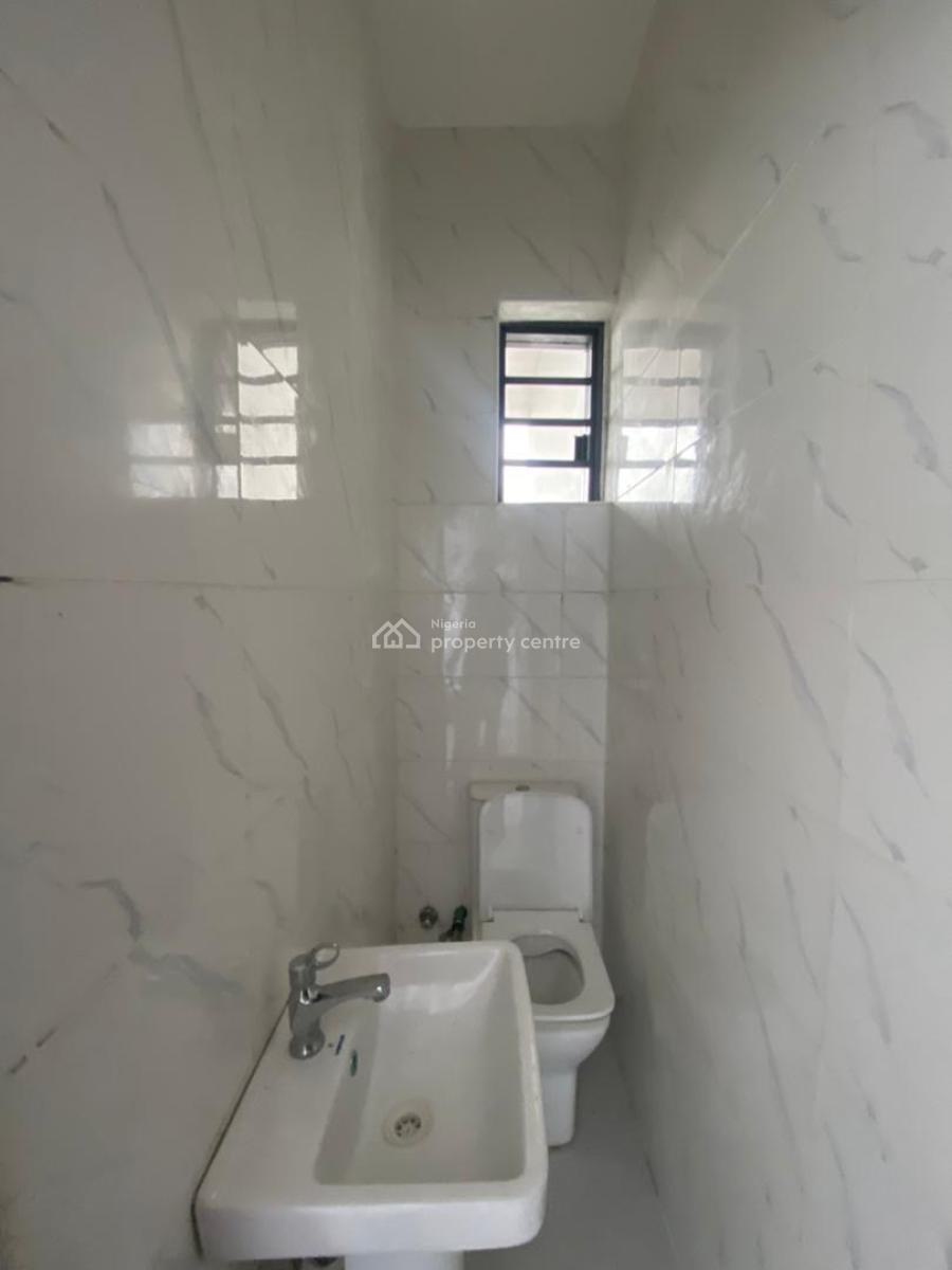 an Executive 3bed Terrace Duplex, Usman Immanuel Estate, Ajah, Lagos, Detached Duplex for Sale