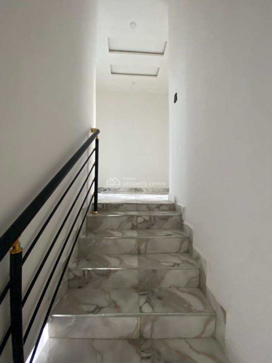 an Executive 3bed Terrace Duplex, Usman Immanuel Estate, Ajah, Lagos, Detached Duplex for Sale