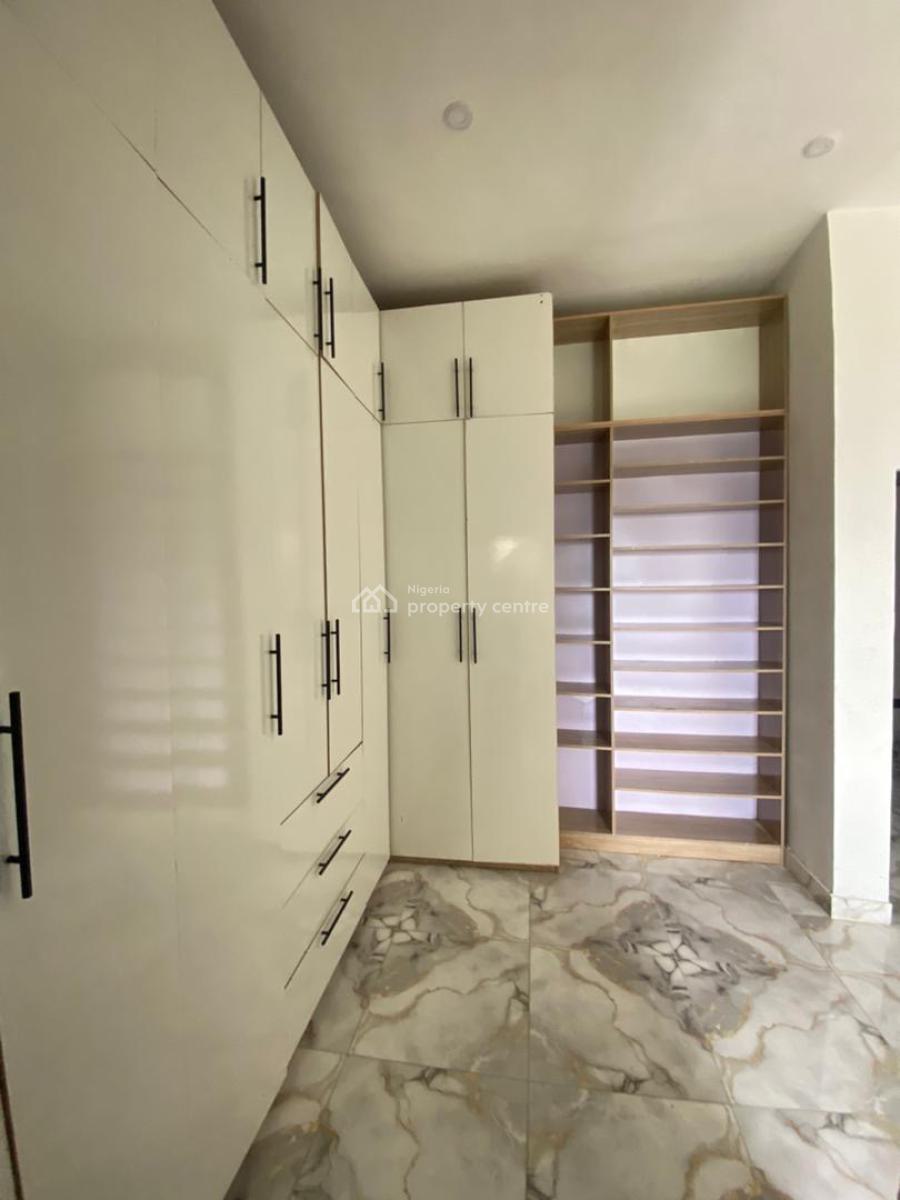 an Executive 3bed Terrace Duplex, Usman Immanuel Estate, Ajah, Lagos, Detached Duplex for Sale