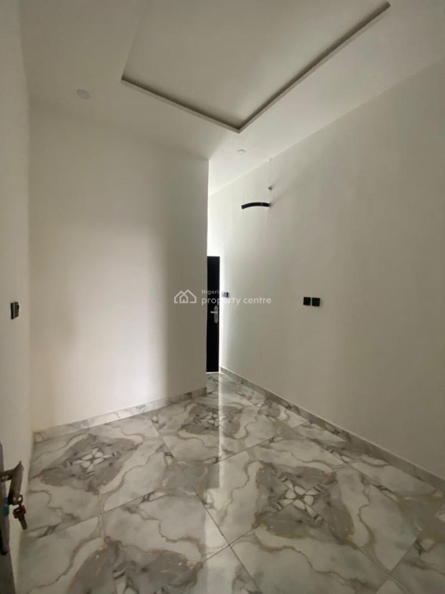 an Executive 3bed Terrace Duplex, Usman Immanuel Estate, Ajah, Lagos, Detached Duplex for Sale