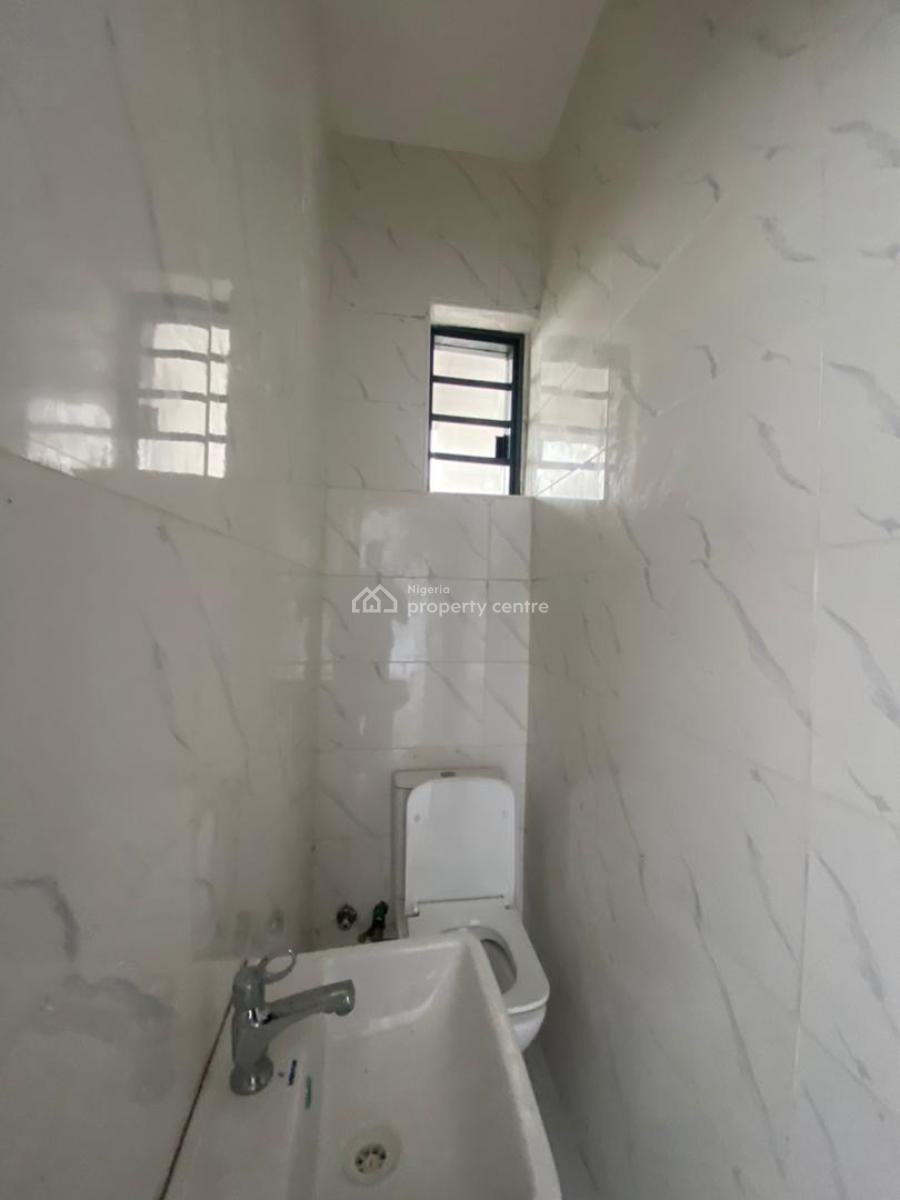 an Executive 3bed Terrace Duplex, Usman Immanuel Estate, Ajah, Lagos, Detached Duplex for Sale