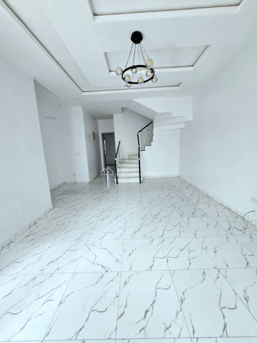 Well Maintained 4 Bedroom Semi-detached Duplex with Bq, Vgc, Lekki, Lagos, Semi-detached Duplex for Sale