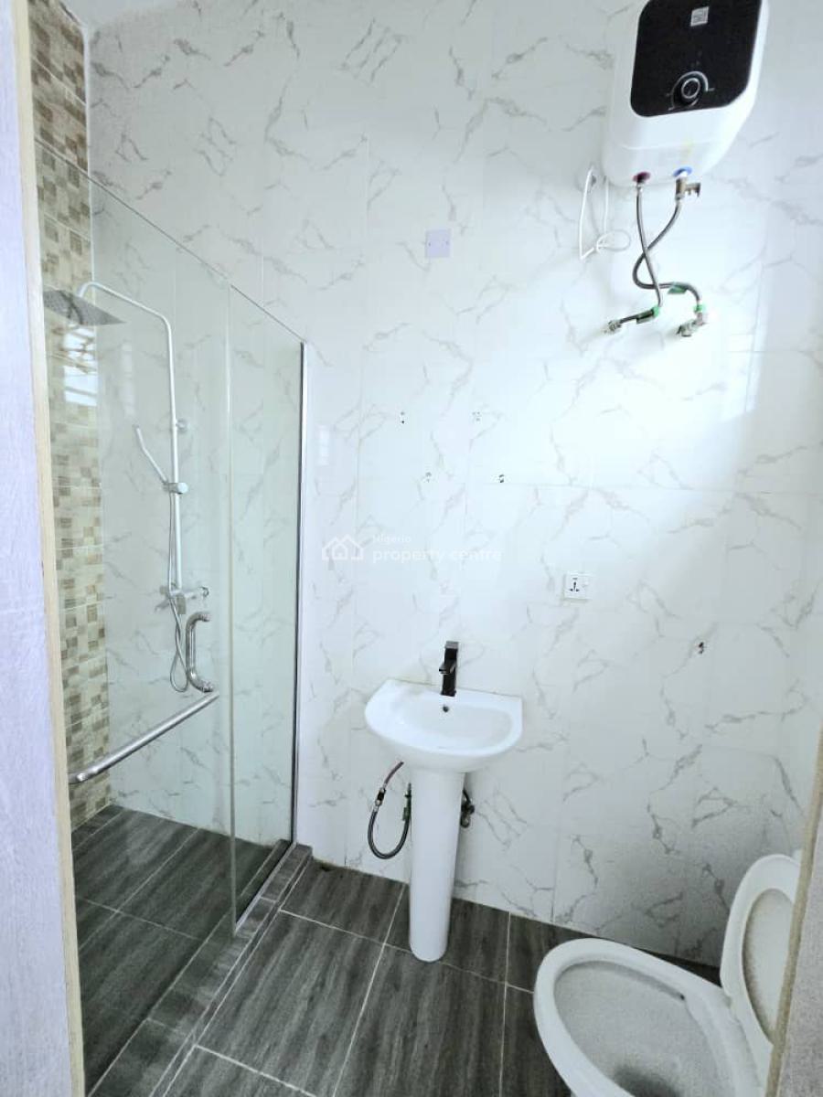 Well Maintained 4 Bedroom Semi-detached Duplex with Bq, Vgc, Lekki, Lagos, Semi-detached Duplex for Sale