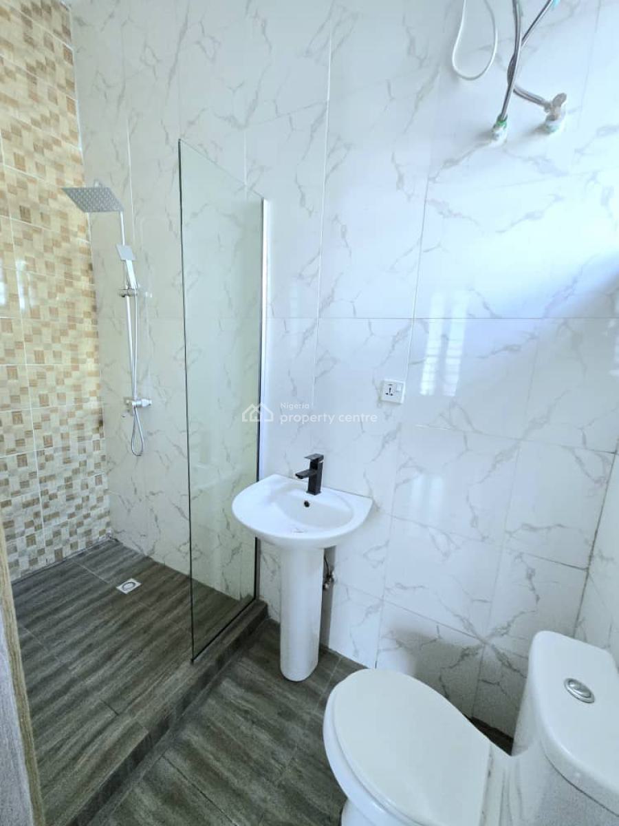 Well Maintained 4 Bedroom Semi-detached Duplex with Bq, Vgc, Lekki, Lagos, Semi-detached Duplex for Sale