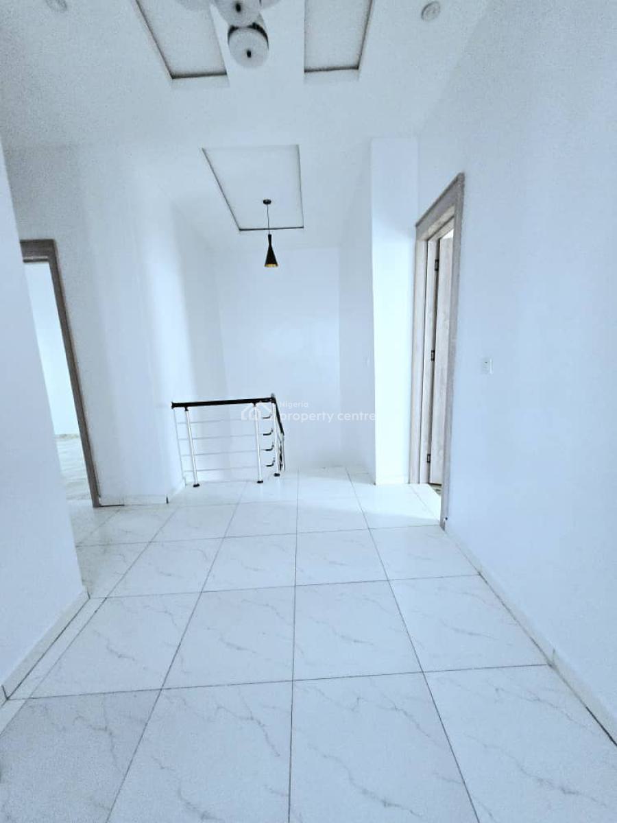 Well Maintained 4 Bedroom Semi-detached Duplex with Bq, Vgc, Lekki, Lagos, Semi-detached Duplex for Sale