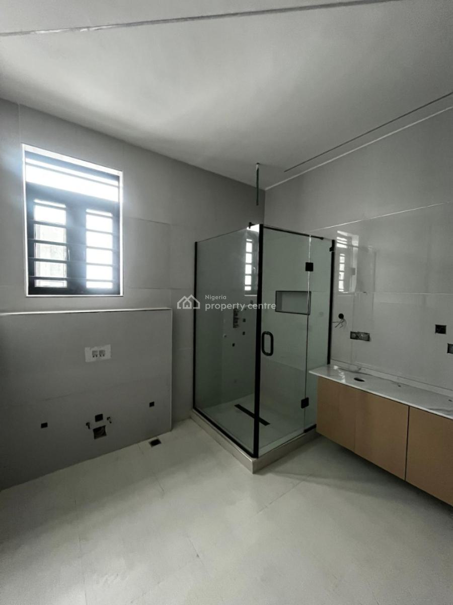 5 Bedroom House with Bq, Lekki Phase 1, Lekki, Lagos, Detached Duplex for Sale