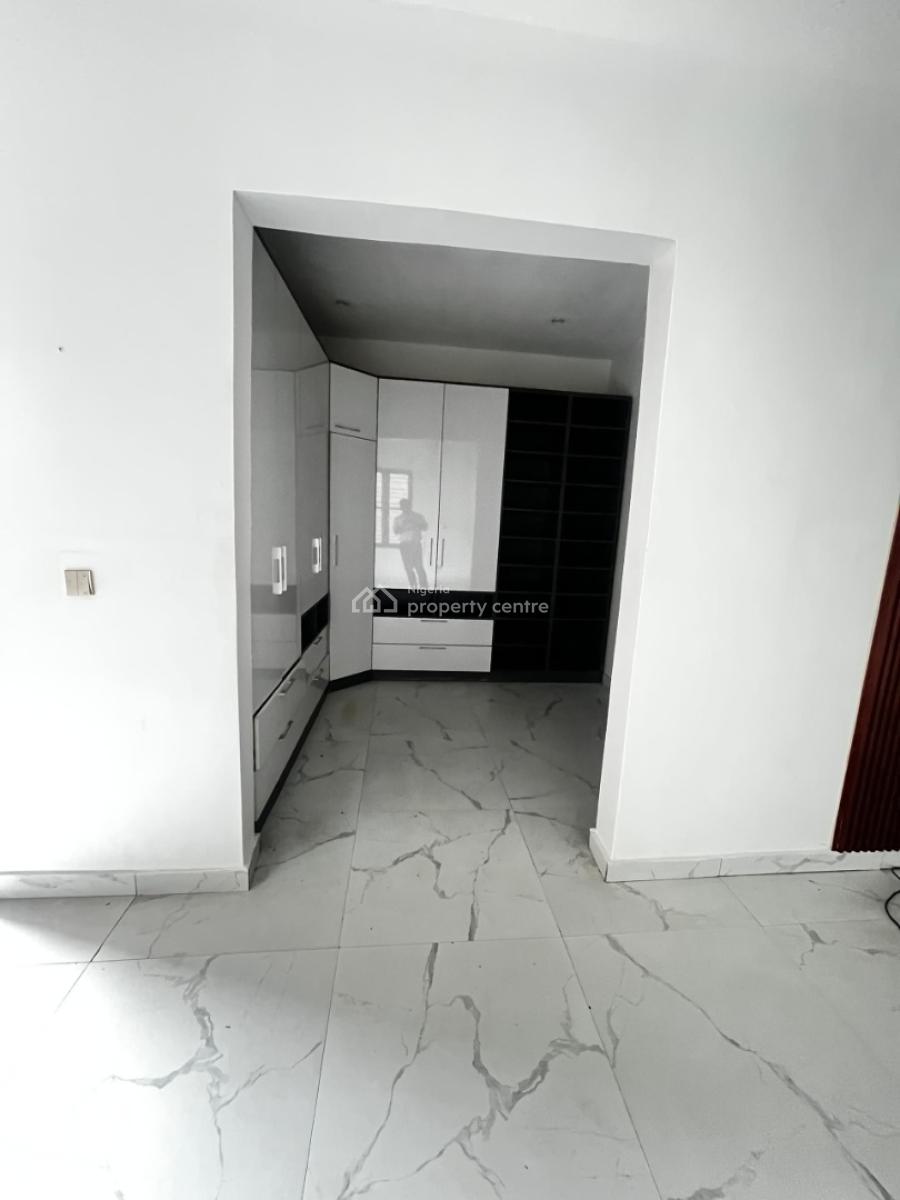 5 Bedroom House with Bq, Ikate, Lekki, Lagos, Detached Duplex for Sale