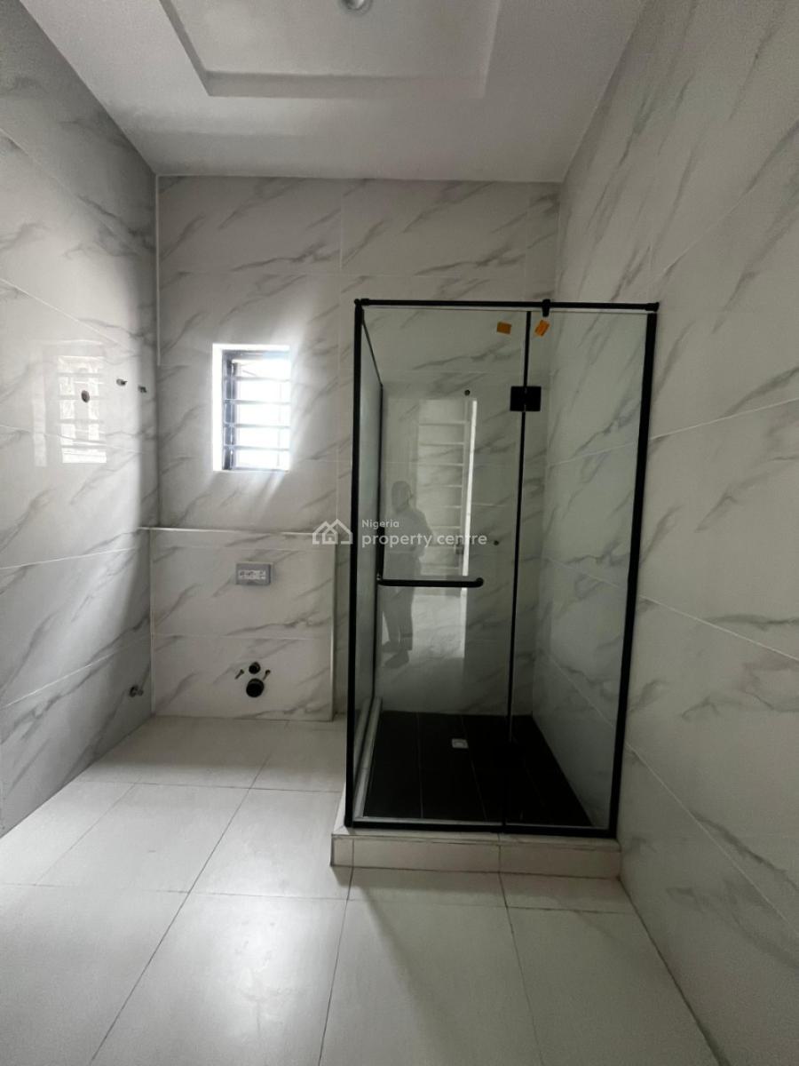 5 Bedroom House with Bq, Osapa, Lekki, Lagos, Detached Duplex for Sale