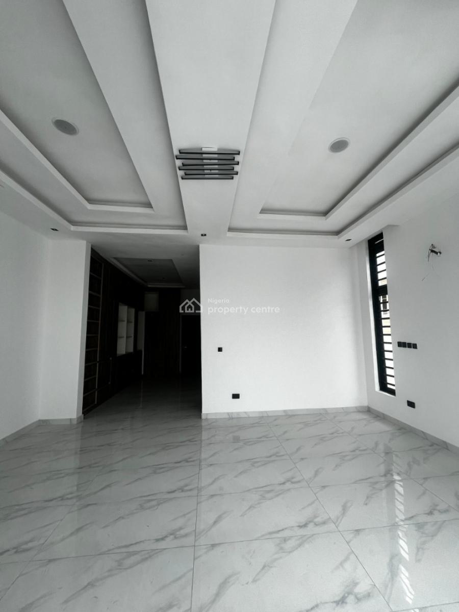 5 Bedroom House with Bq, Osapa, Lekki, Lagos, Detached Duplex for Sale