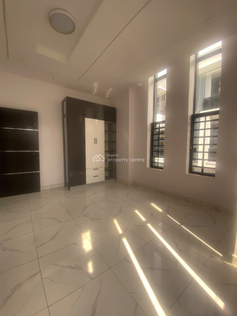 Luxury 2bed with Swimming Pool & Gym, 24hrs Light, Lekki Scheme 2, Ajah, Lagos, Flat / Apartment for Rent