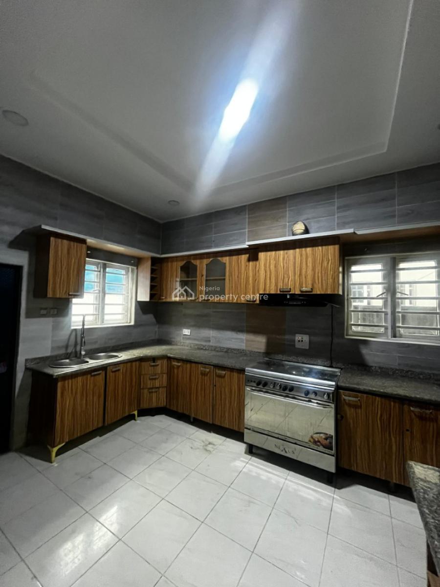 5 Bedroom House with Bq, Osapa, Lekki, Lagos, Detached Duplex for Rent