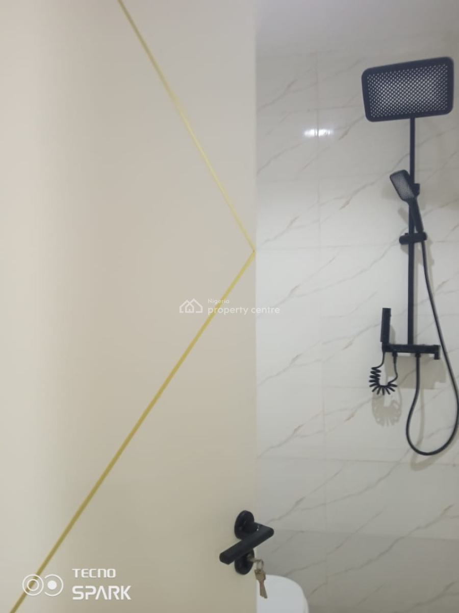 Luxury Spacious 3 Bedroom Apartment, Area 11, Garki, Abuja, Flat / Apartment for Rent