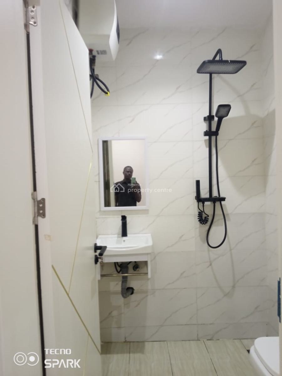 Luxury Spacious 3 Bedroom Apartment, Area 11, Garki, Abuja, Flat / Apartment for Rent