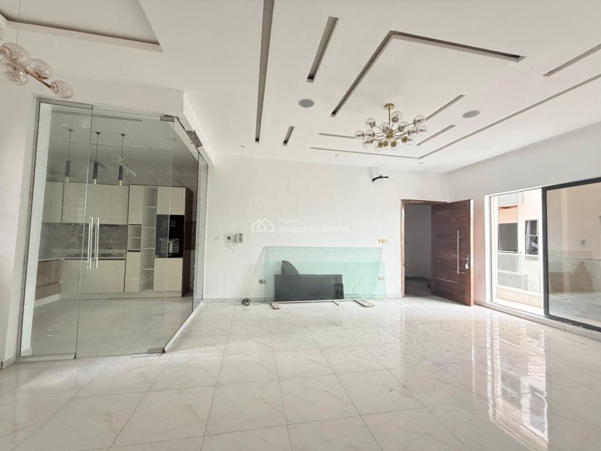 Luxury 2bedroom Flat at Agungi with Excellent Facilities, Agungi, Lekki, Lagos, Flat / Apartment for Sale