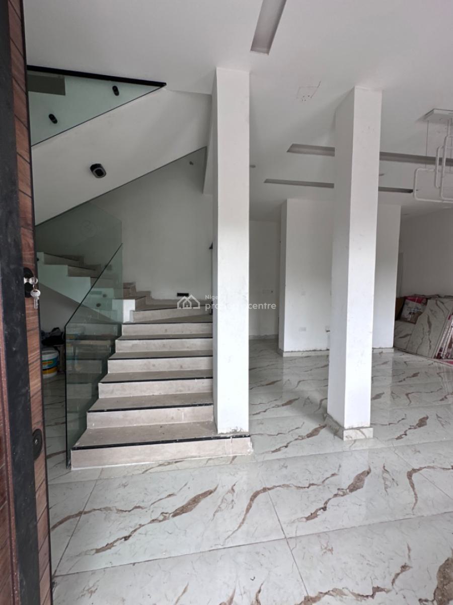 Commercial Friendly Family Duplex, Idado Estate By Chevron, Lekki, Lagos, Semi-detached Duplex for Sale
