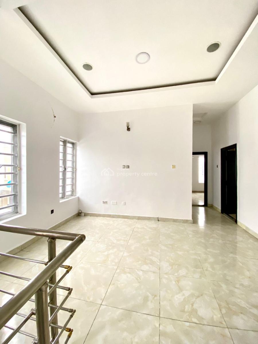 Lovely 5 Bedroom Fully Detached Duplex with Bq, Chevron, Lekki, Lagos, Semi-detached Duplex for Rent