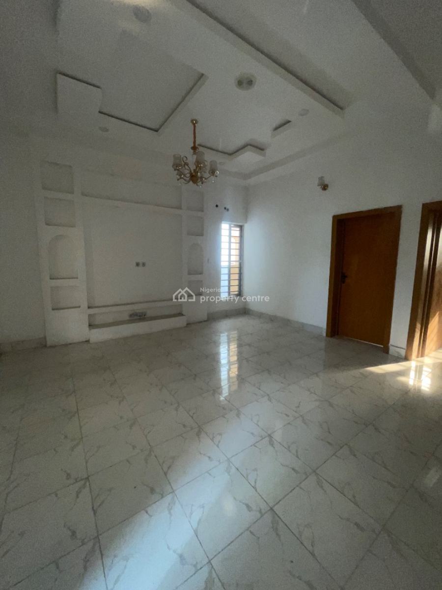 a Luxury 4 Bedroom Terrace Duplex, Along Mobil Road, Ilaje, Ajah, Lagos, Terraced Duplex for Rent
