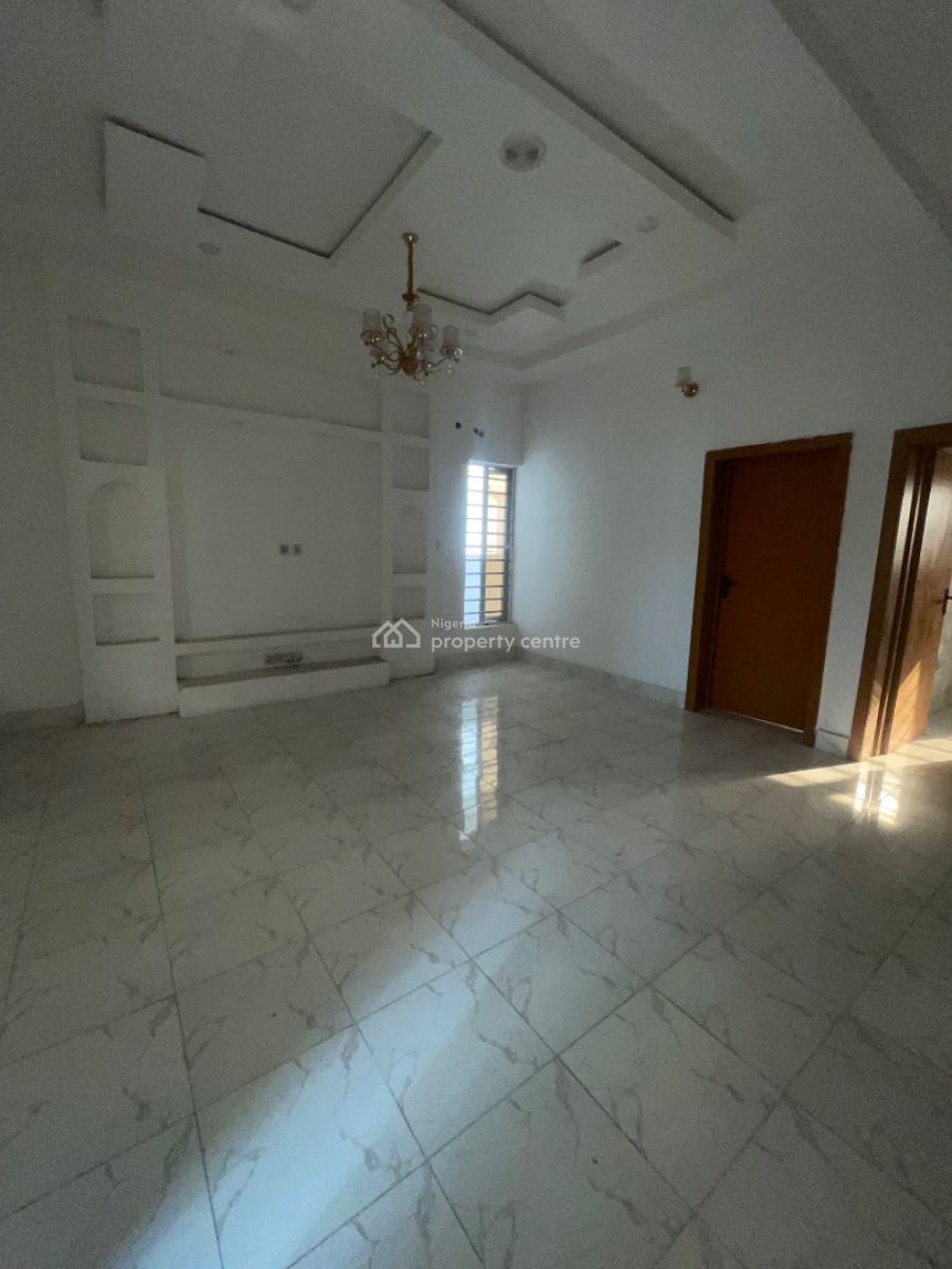 a Luxury 4 Bedroom Terrace Duplex, Along Mobil Road, Ilaje, Ajah, Lagos, Terraced Duplex for Rent