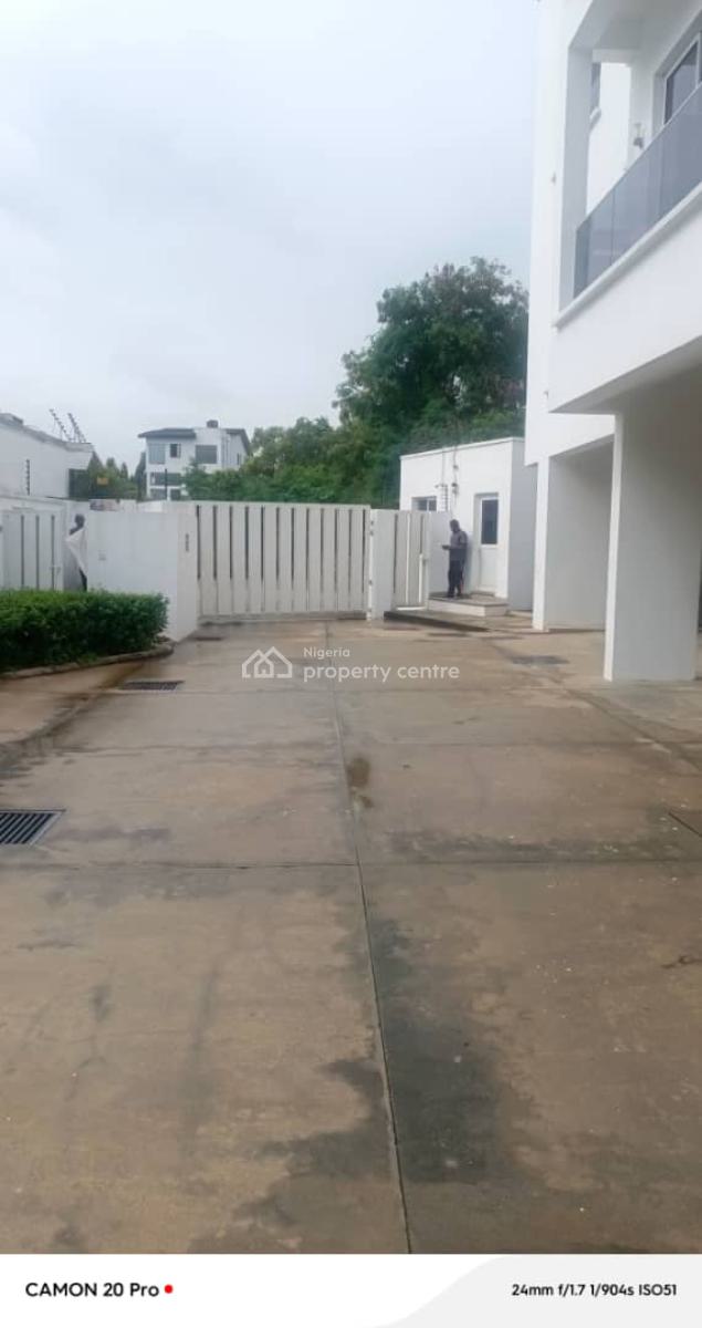 Luxury 5-bedroom Semi- Detached Duplex with 2 B/q, Banana Island, Ikoyi, Lagos, Semi-detached Duplex for Rent