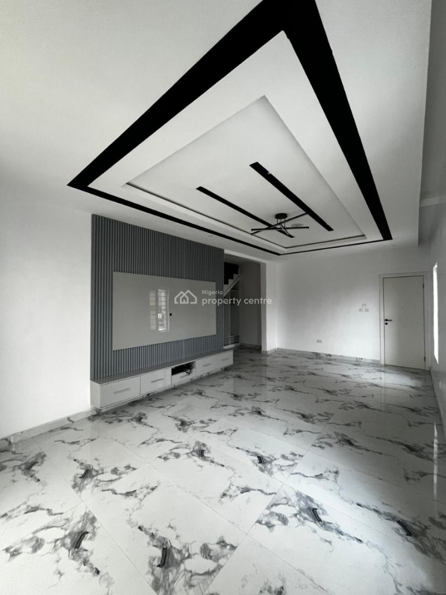5 Bedroom House with Bq, Chevron, Lekki Phase 1, Lekki, Lagos, Detached Duplex for Sale