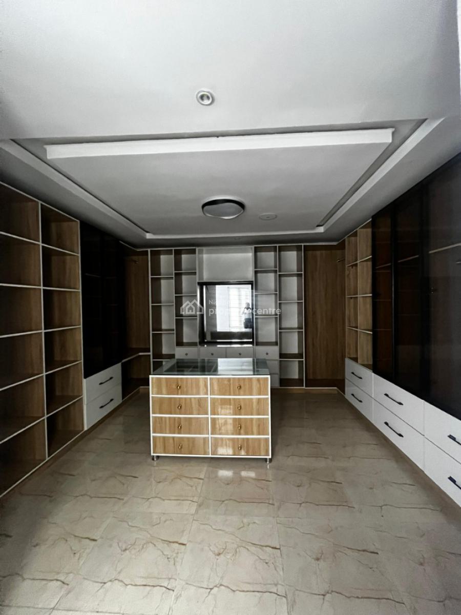 5 Bedroom House with Bq, Chevron, Lekki Phase 1, Lekki, Lagos, Detached Duplex for Sale