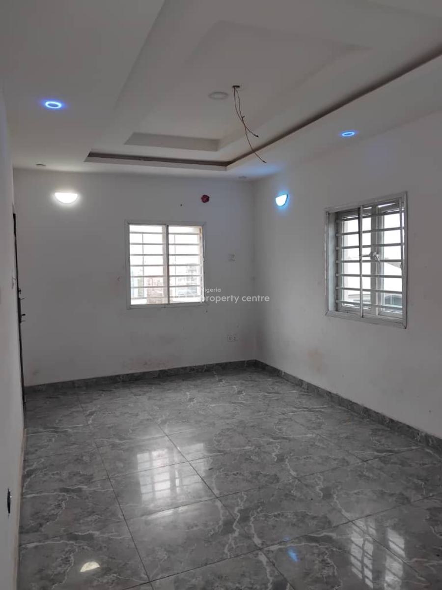 Clean and Spacious Miniflat (upstairs) with 2 Toilets, Badore, Ajah, Lagos, Mini Flat (room and Parlour) for Rent