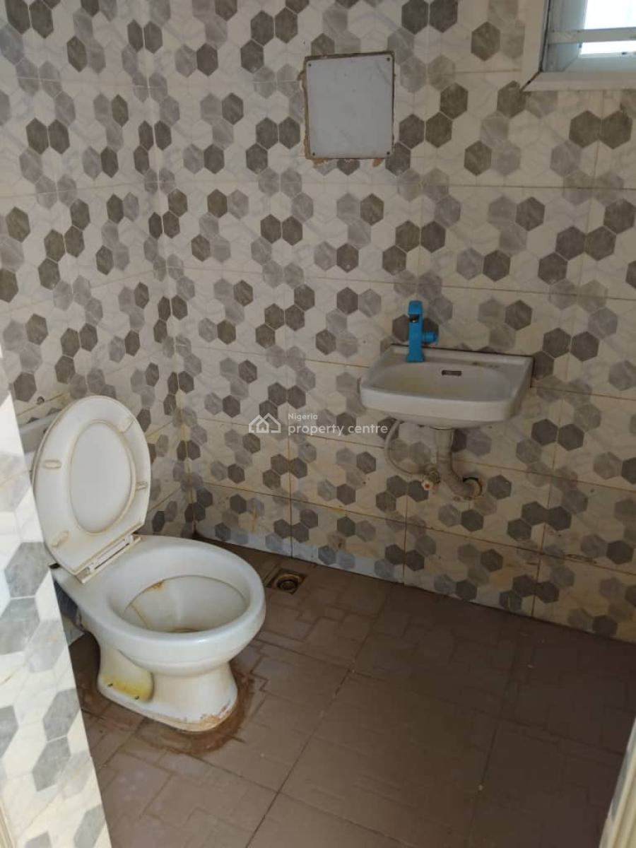 Clean and Spacious Miniflat (upstairs) with 2 Toilets, Badore, Ajah, Lagos, Mini Flat (room and Parlour) for Rent