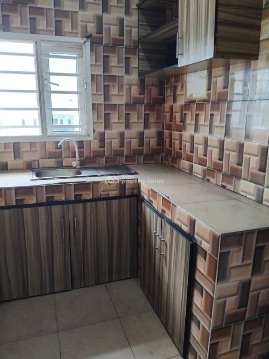 Clean and Spacious Miniflat (upstairs) with 2 Toilets, Badore, Ajah, Lagos, Mini Flat (room and Parlour) for Rent